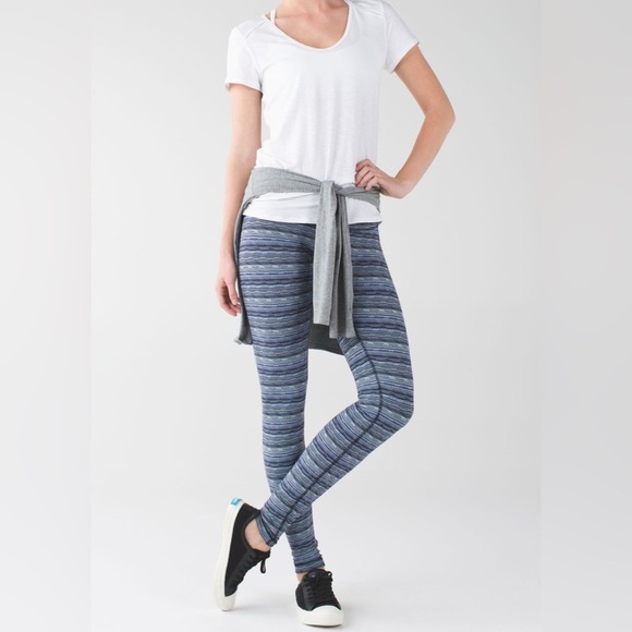 Lululemon Wunder Under III Space Dye Twist in Blue Sapphire - Picture 1 of 11